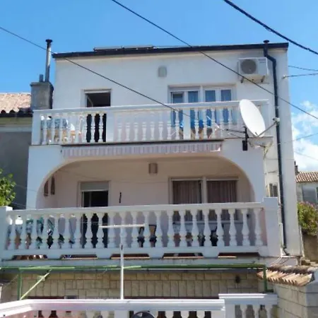 Tina - One Bedrooom With Terrace Apartament Novi Vinodolski